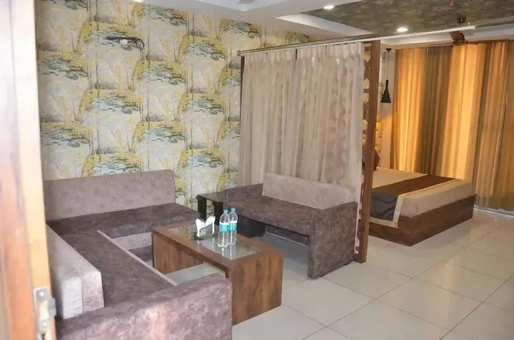 Панчкула: Hotel Maharani Regency