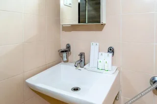 Мумбаи: Oyo Apartments Worli Seaface