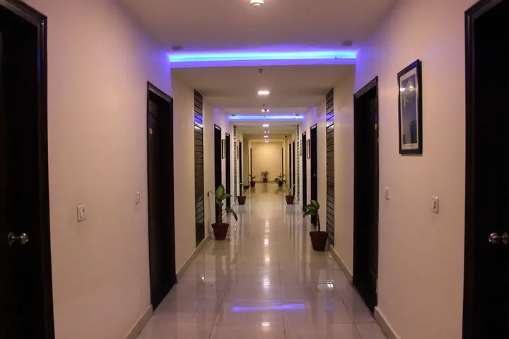 Дехрадун: Paradise Inn