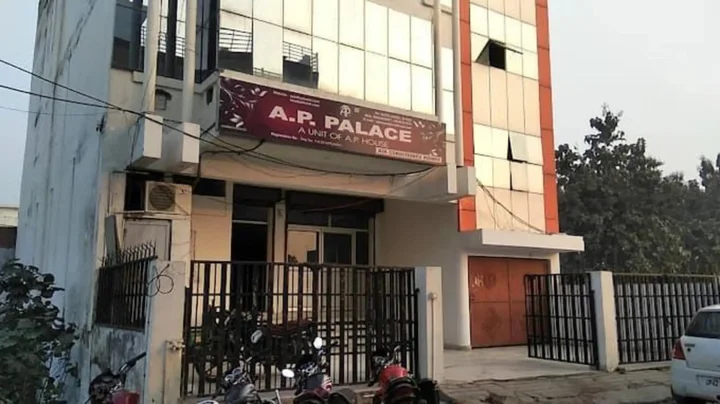 Файзабад: Ap House Hotel