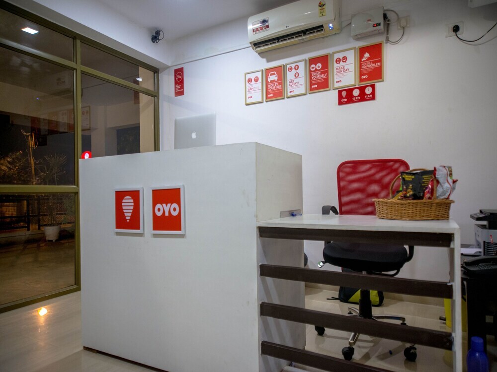 Ченнаи: OYO Apartments Velachery Railway Station