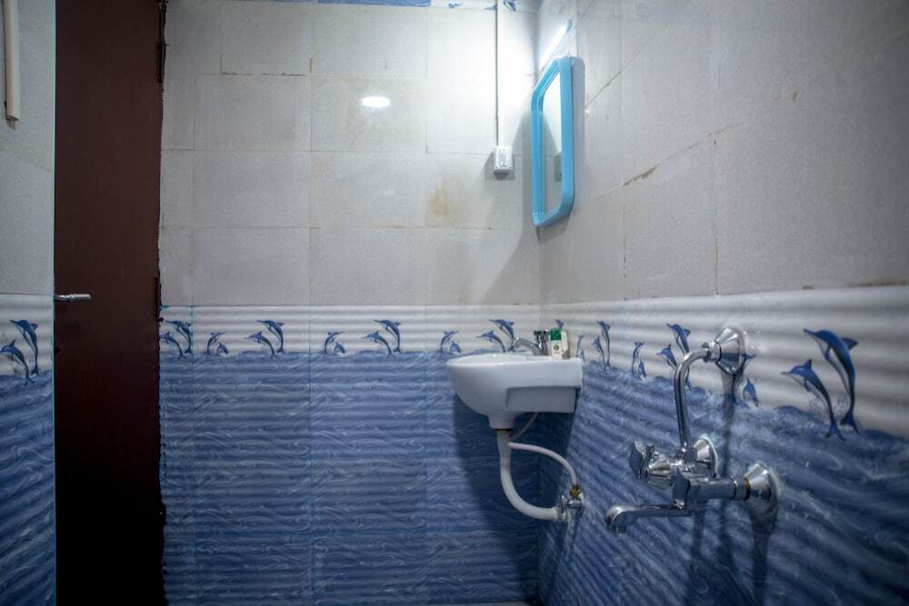 Ченнаи: OYO Apartments Velachery Railway Station