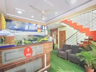 Бангалор: OYO Flagship 829 Garden Green