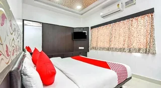 Луни: Hotel Rajputana Heights