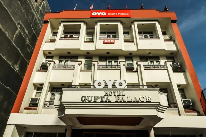 Катра: Oyo 13326 Gupta Palace