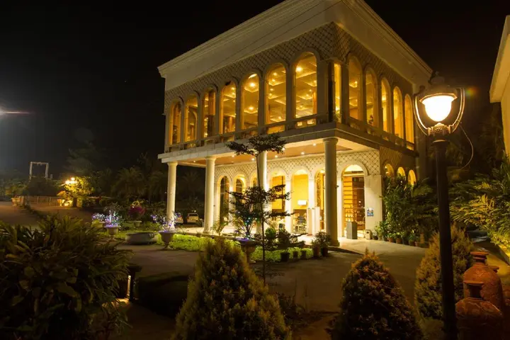Малпе: UVA Meridian bay resort and spa