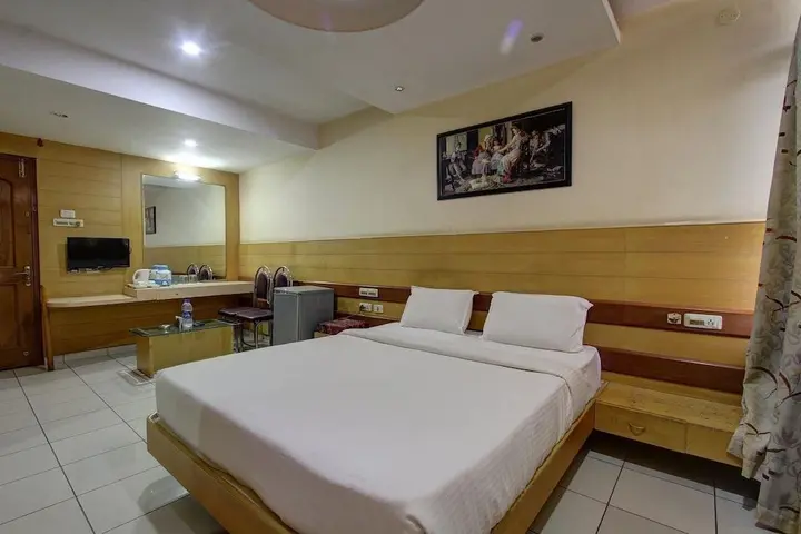 Бадами: Hotel Rajsangam International
