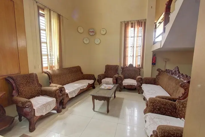 Бадами: Hotel Rajsangam International