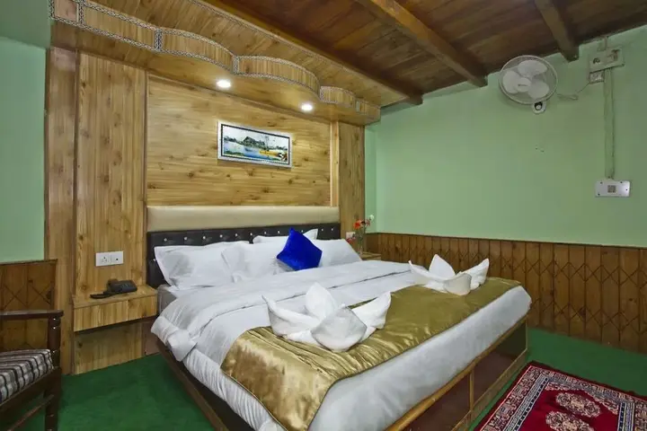 Манали: Hotel Vikrant Inn