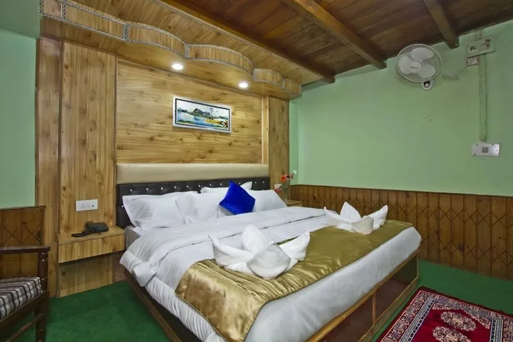Манали: Hotel Vikrant Inn