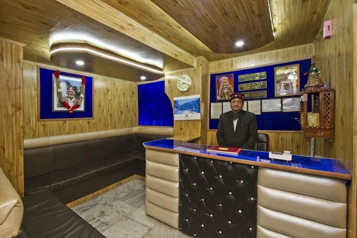 Манали: Hotel Vikrant Inn