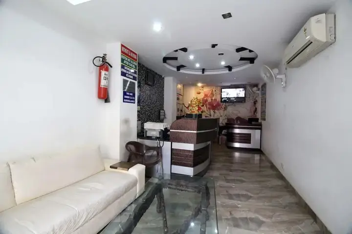 Нью-Дели: Hotel Alfa Continental