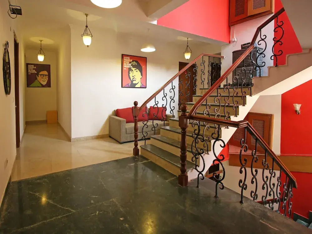 Гуруграм: OYO Flagship 533 Near Guru Dronacharya