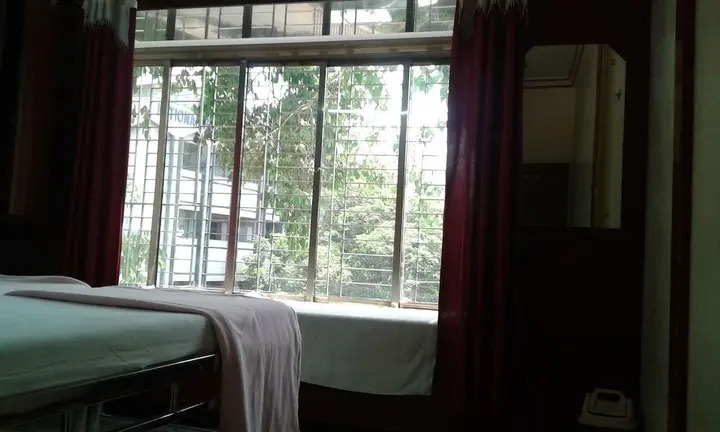 Мумбаи: Hotel Popular Palace