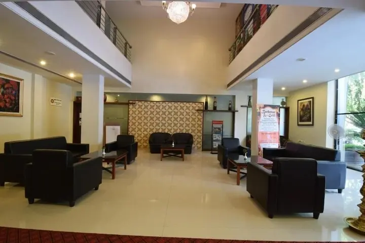 Колхапур: Hotel Pearl