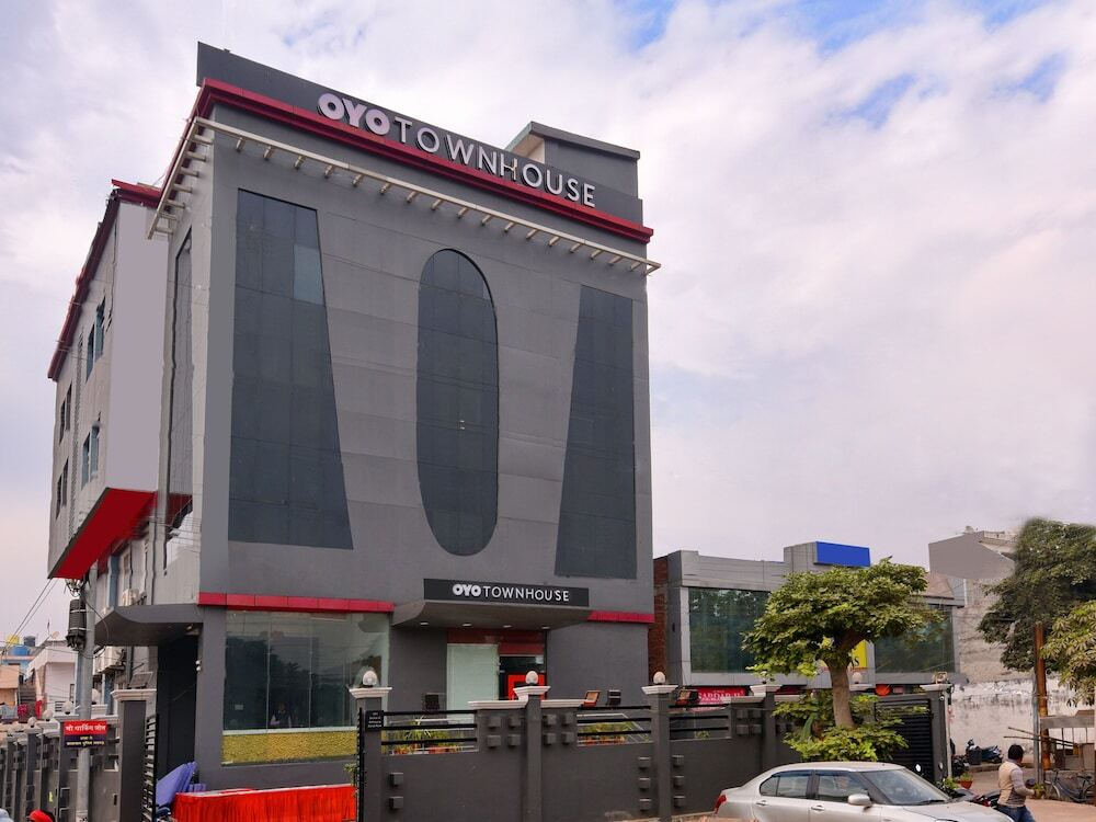 Лакхнау: OYO Flagship 17173 Hotel Function Inn