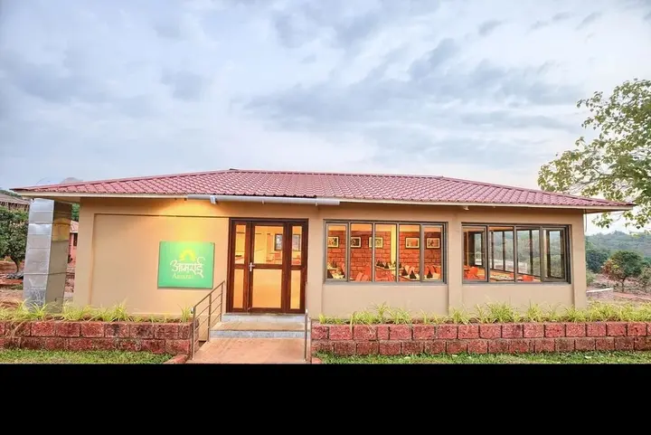 Гухагар: Mango Village Resort
