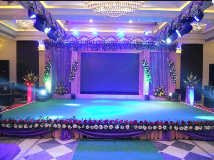 Канпур: Hotel Vijay Intercontinental