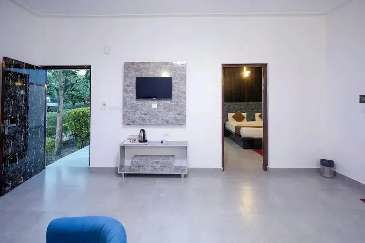 Наинитал: Corbett Holiday Forest Resort