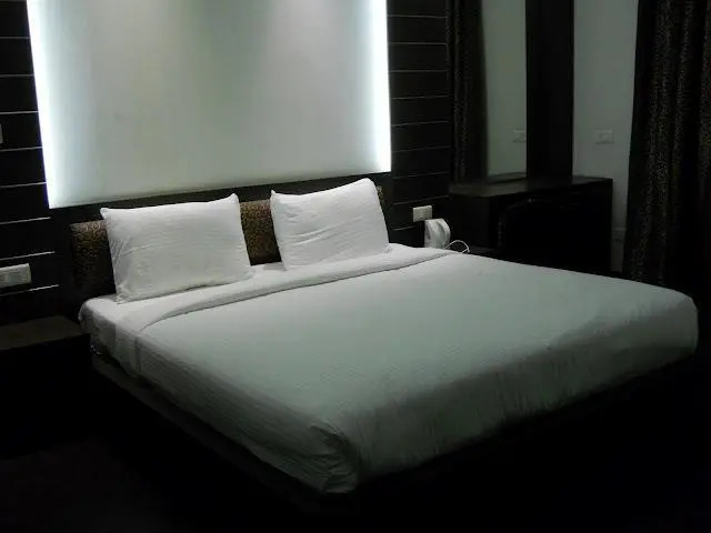 Газиабад: Sri Sri Residency