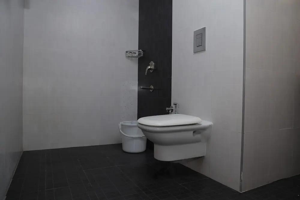 Палани: Abirami Residency