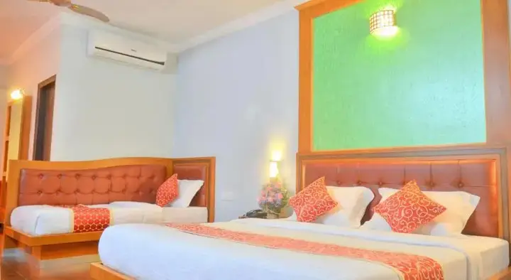 Майсур: Treebo Akshaya Palace Inn