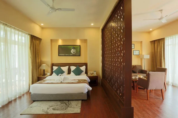 Наинитал: Resort De Coracao