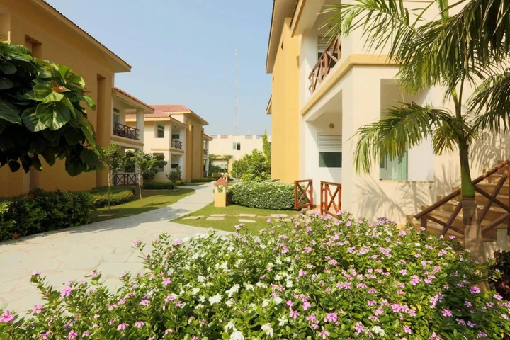 Наинитал: Resort De Coracao