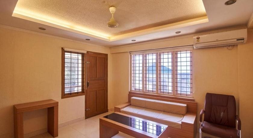 Кумили: Thekkady Woods