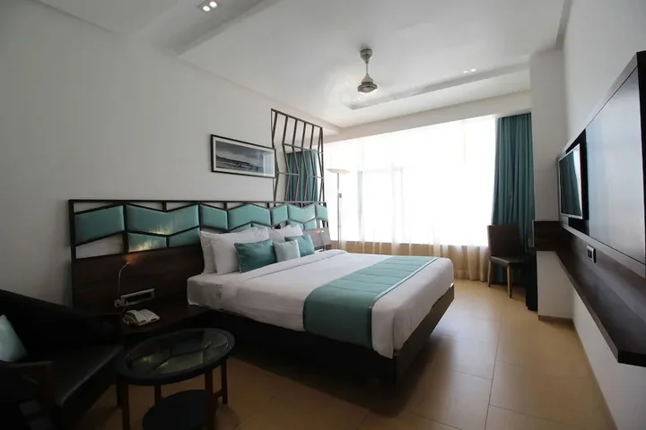 Киим: Hotel Maple IVY
