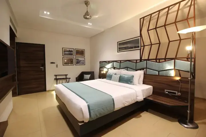 Киим: Hotel Maple IVY