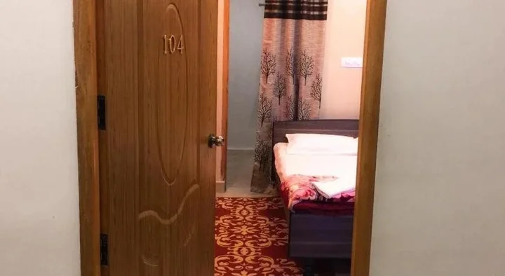 Валпарай: Petra Family Guest House
