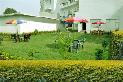 Катра: Hotel Maa Saraswati