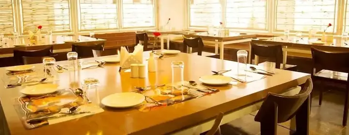 Бангалор: Vinaya Royal Inn