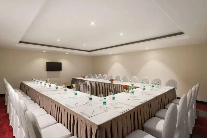 Агра: Ramada Plaza by Wyndham Agra