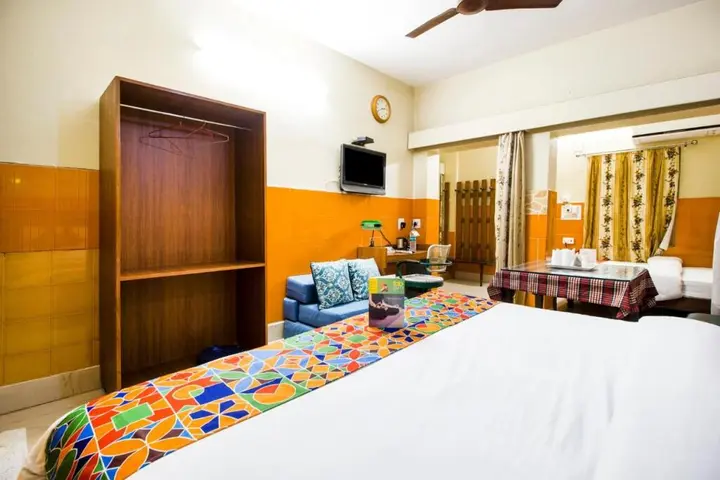 Дехрадун: Hotel Ashrey