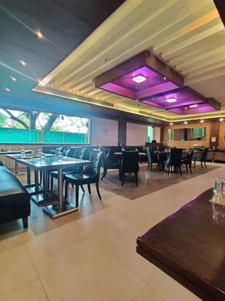 Ахмедабад: Avalon Hotel