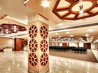 Ахмедабад: Avalon Hotel
