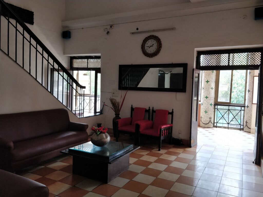 Лакхнау: Central Hotel