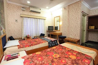 Тируваннамалай: Trishul Hotel
