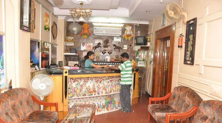 Тируваннамалай: Trishul Hotel