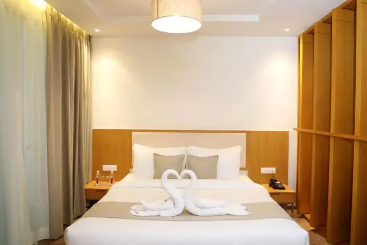 Промышленная Зона Морби: The Fern Residency Morbi