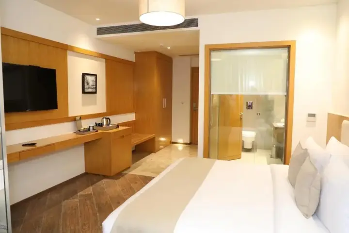 Промышленная Зона Морби: The Fern Residency Morbi
