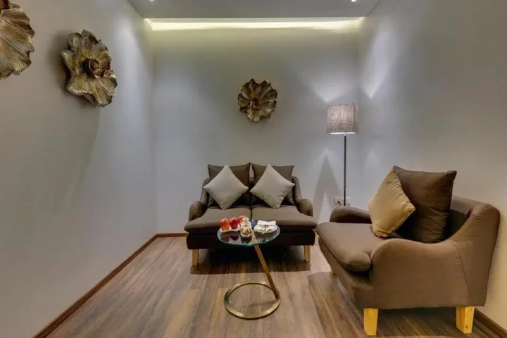 Промышленная Зона Морби: The Fern Residency Morbi