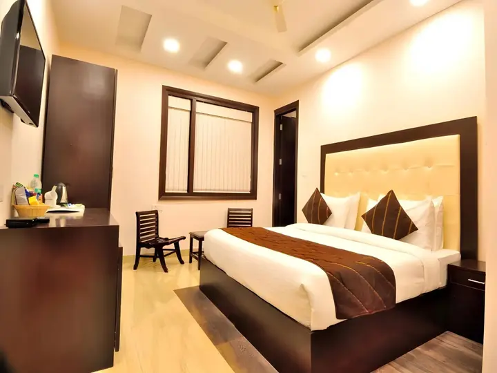 Нью-Дели: Hotel Kings Inn