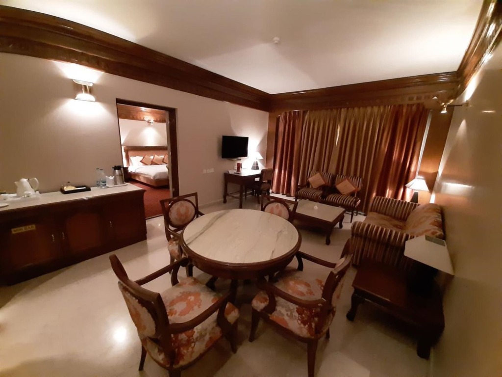 Чандигарх: Hotel Mountview