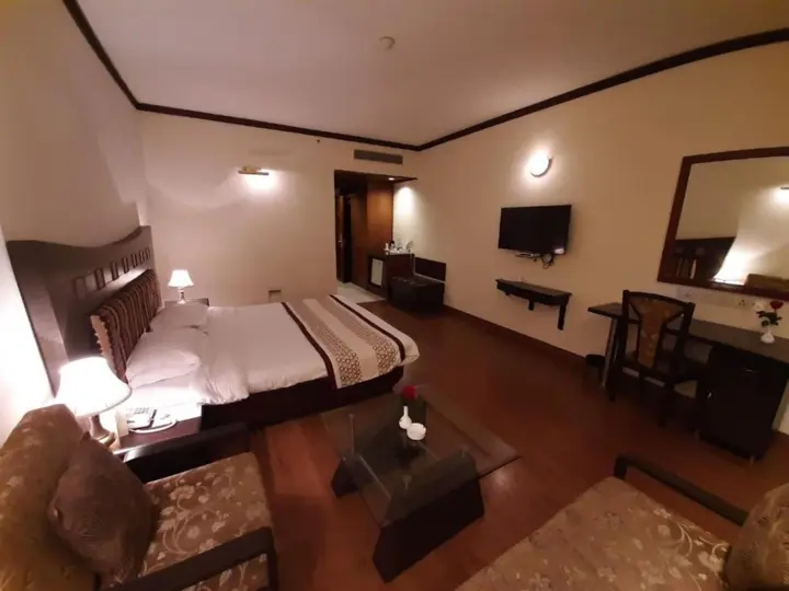 Чандигарх: Hotel Mountview