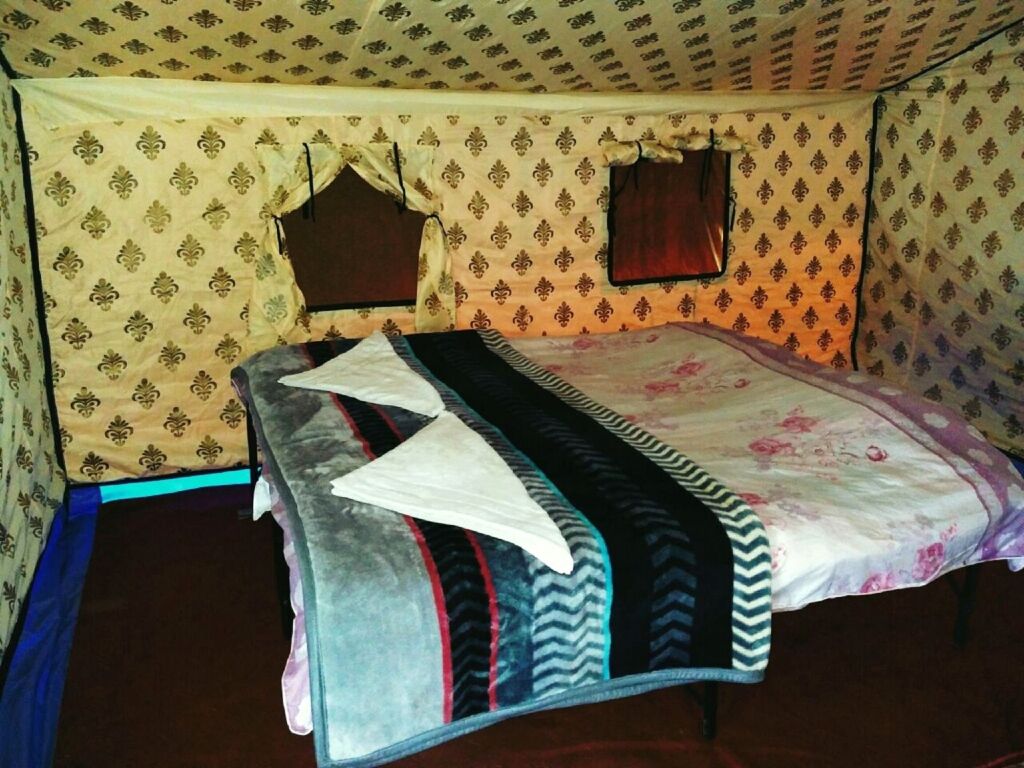 Спангмик: TIH Pangong Delight Camps and Cottages