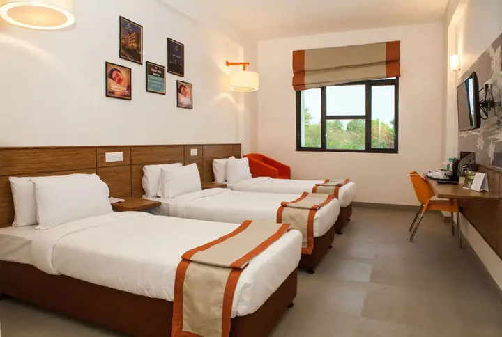 Праяградж: Max Hotels Prayagraj