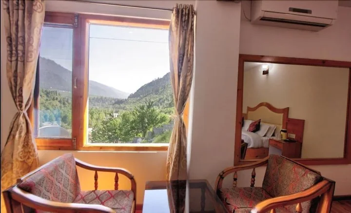 Манали: Manali Valley Resort